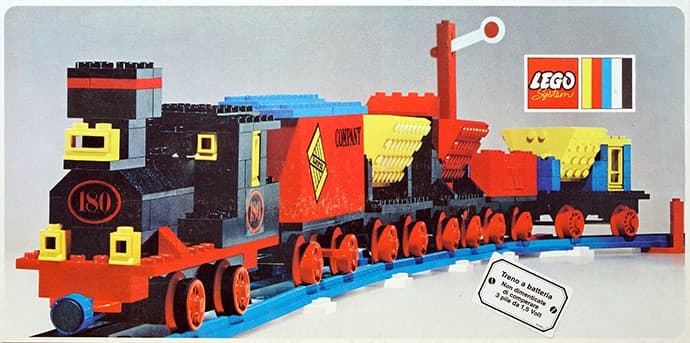 Train with 5 Wagons and Circle of Track collectible