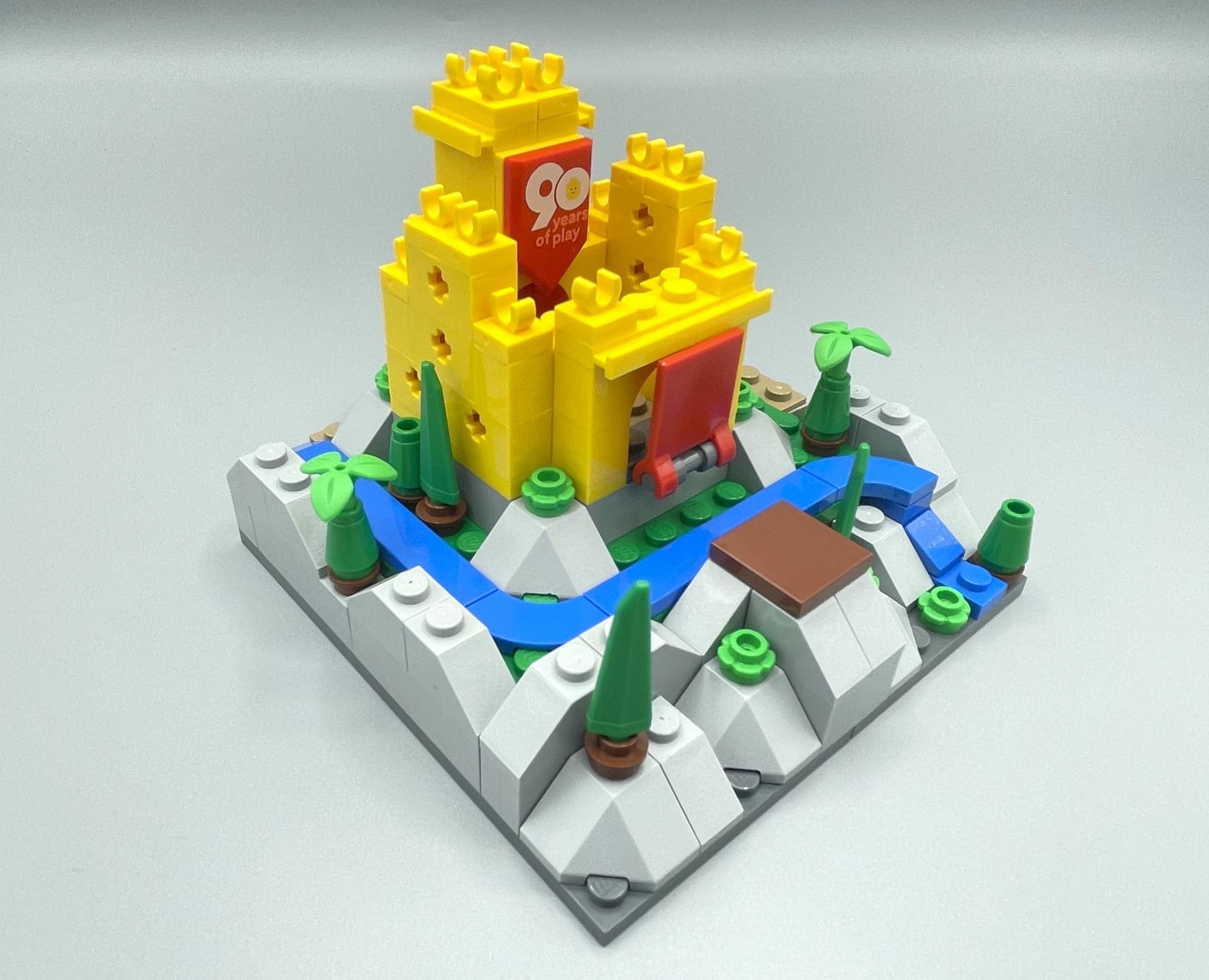 90th Anniversary Mini Castle collectible