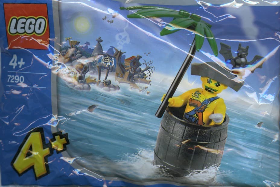 Pirates Polybag collectible