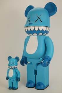 1000% BE@RBRICK a-nation KAWS"CHOMPERS" collectible