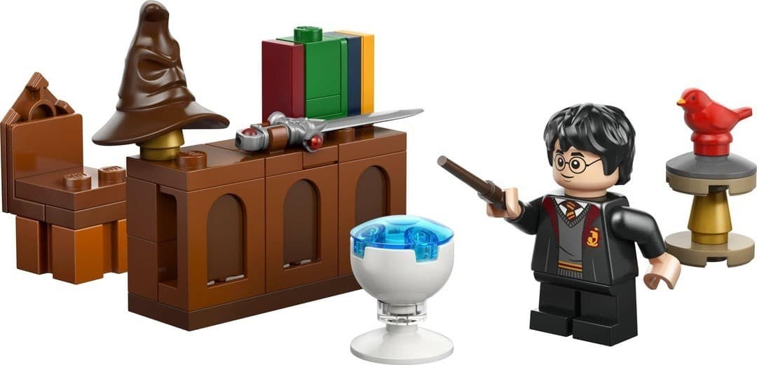 Dumbledore's Office with Harry Potter collectible
